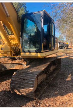 2013 Komatsu PC 210LC-10 with Hydraulic  $90,000